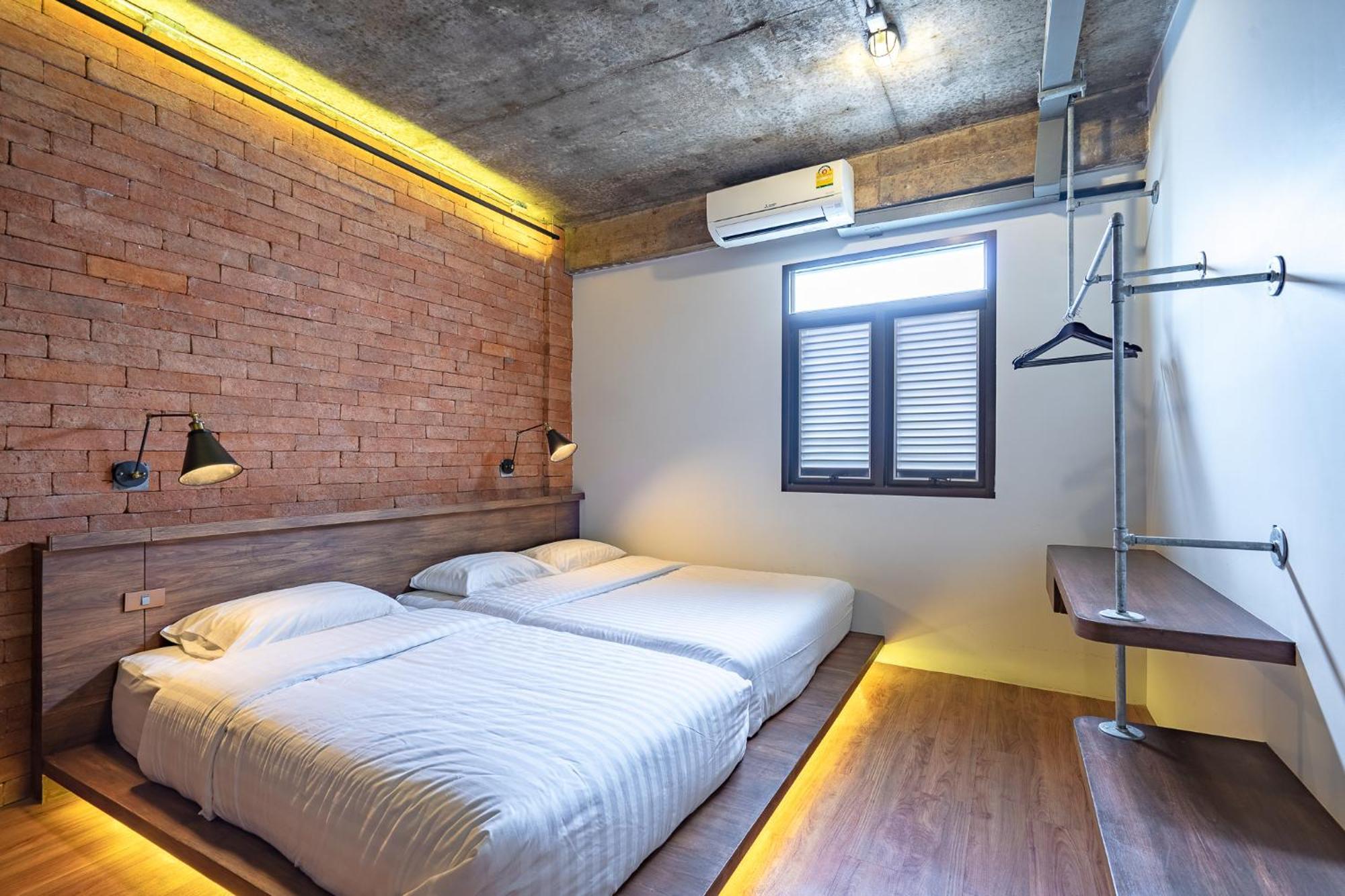 Siam Plug In Hostel Bangkok Rom bilde