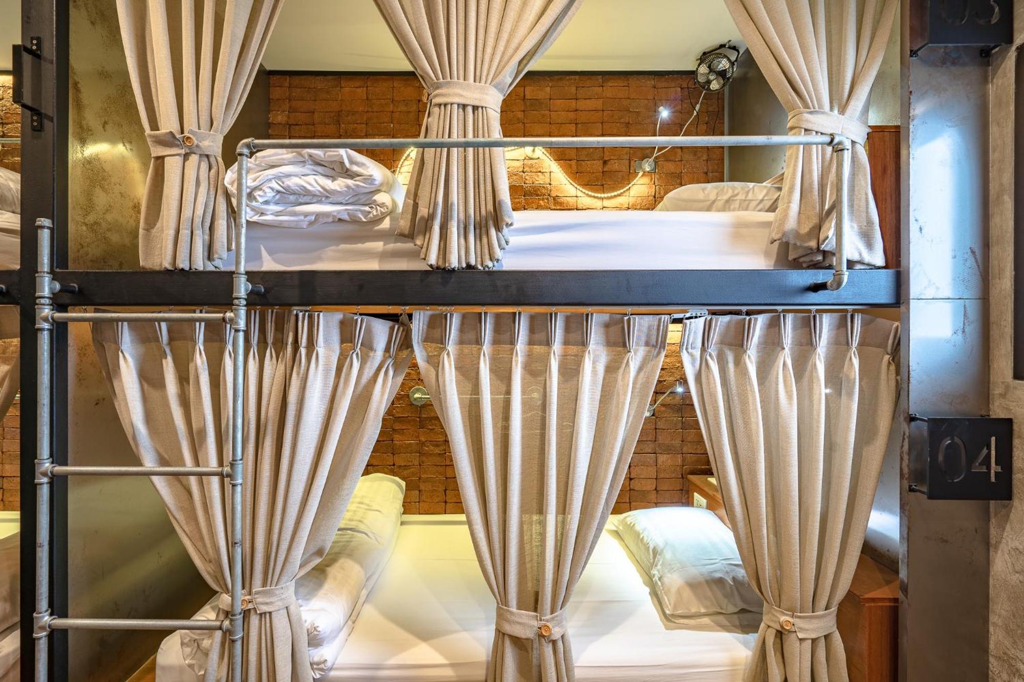 Siam Plug In Hostel Bangkok Eksteriør bilde