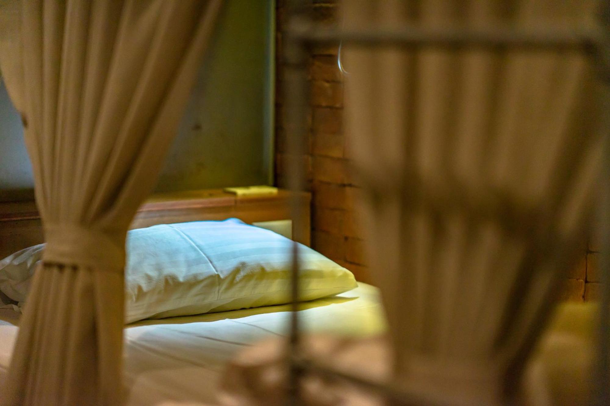 Siam Plug In Hostel Bangkok Rom bilde