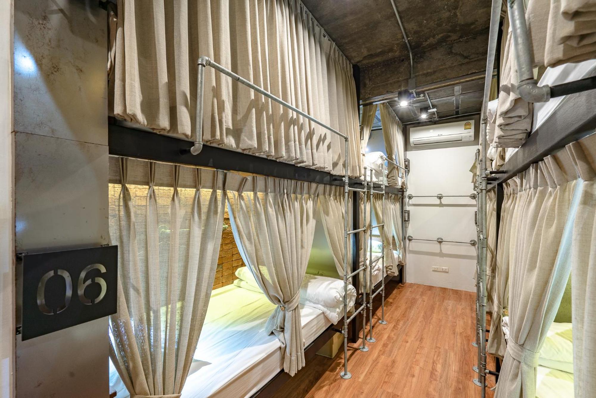 Siam Plug In Hostel Bangkok Eksteriør bilde
