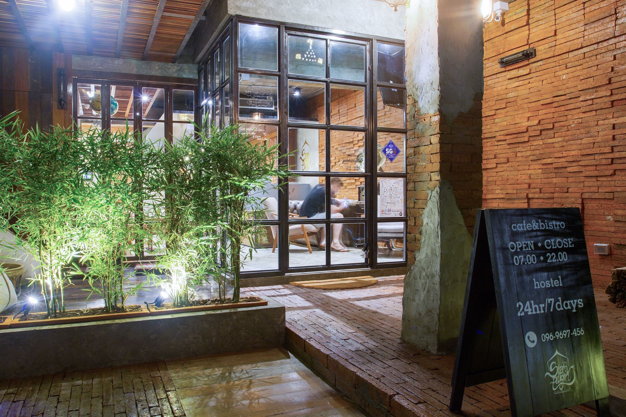 Siam Plug In Hostel Bangkok Eksteriør bilde